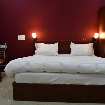 4Musafir Hotels Rishīkesh Dış mekan fotoğraf