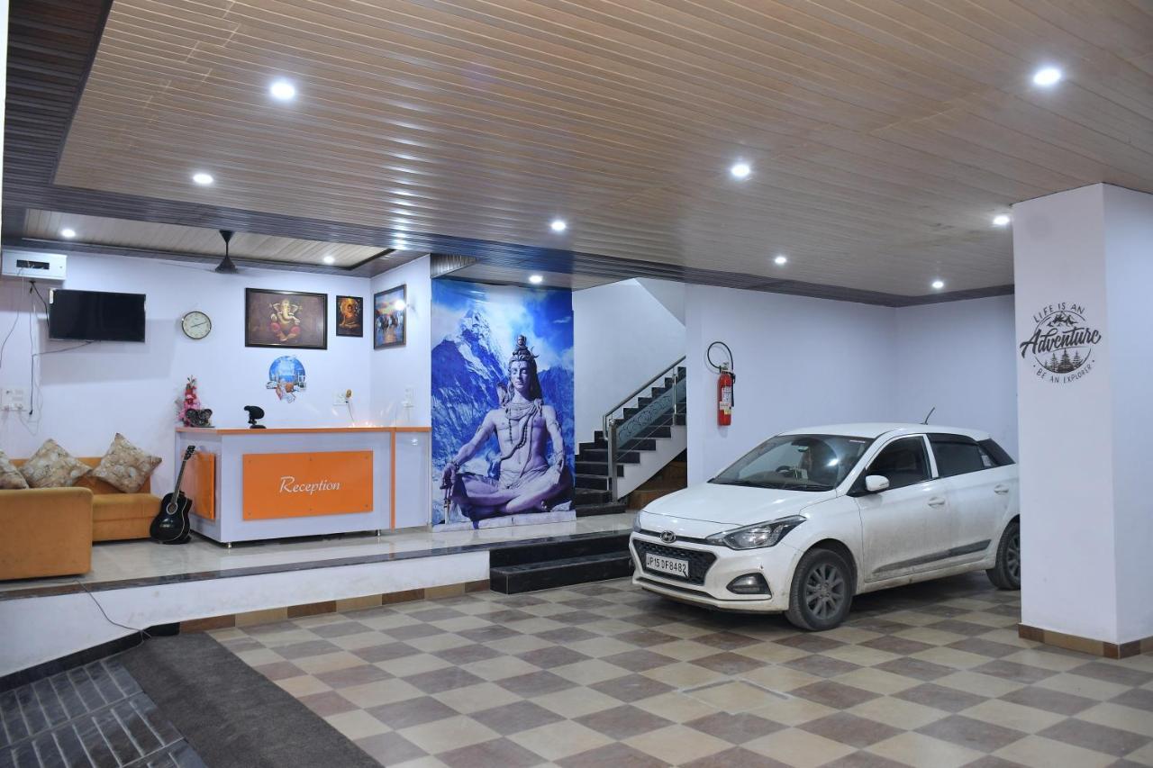 4Musafir Hotels Rishīkesh Dış mekan fotoğraf