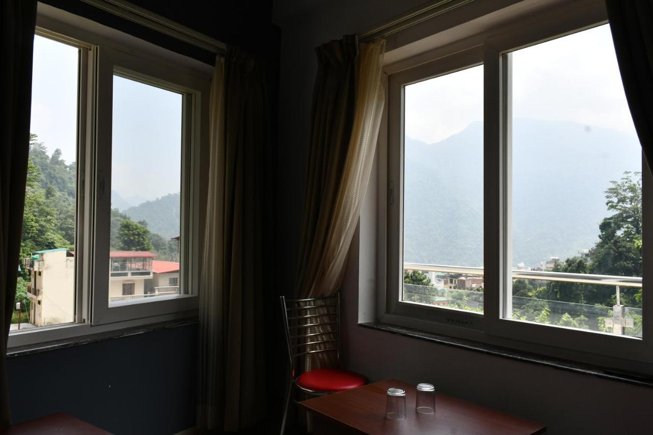 4Musafir Hotels Rishīkesh Dış mekan fotoğraf