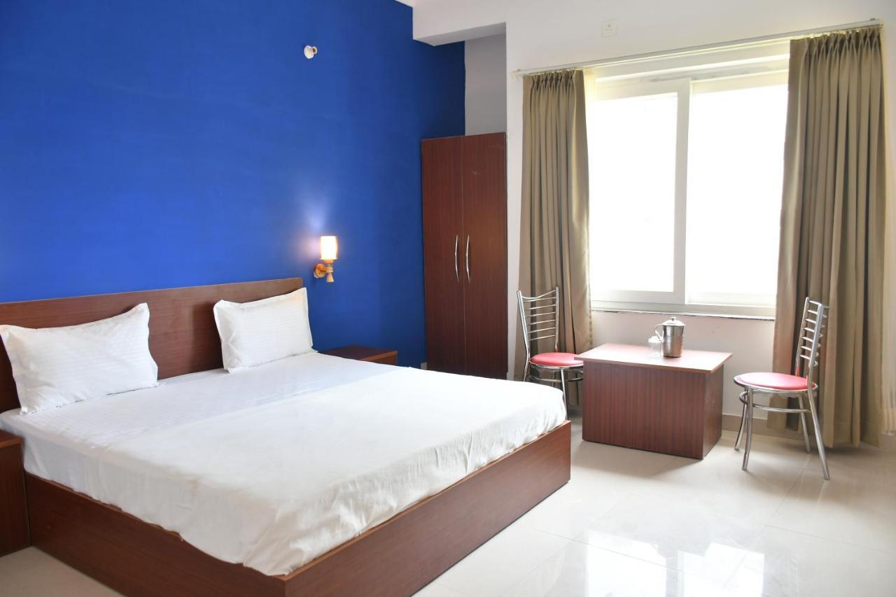 4Musafir Hotels Rishīkesh Dış mekan fotoğraf